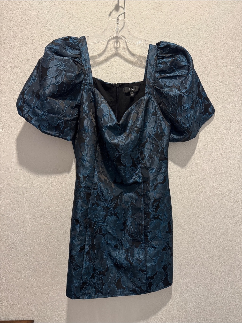 Lulus brand dress size small